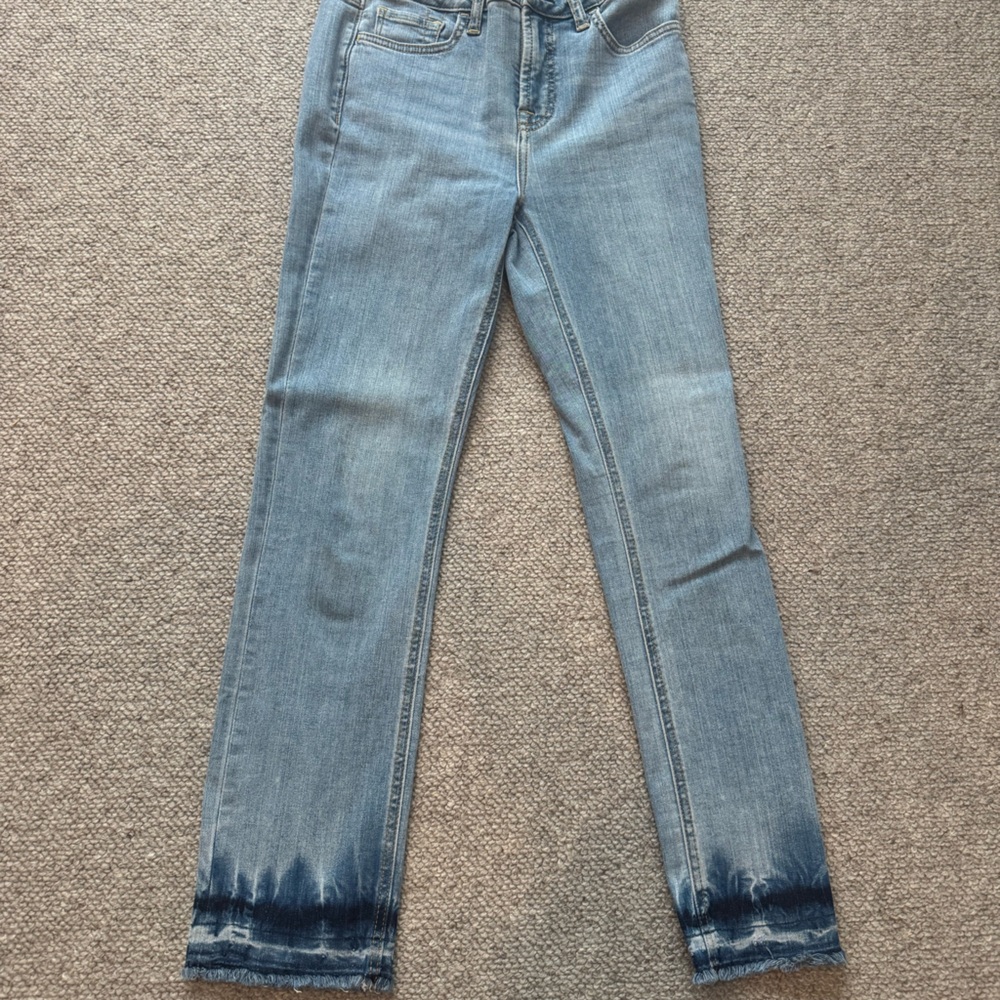 Blue Ankle Cropped Jeans with Cuffed Hem